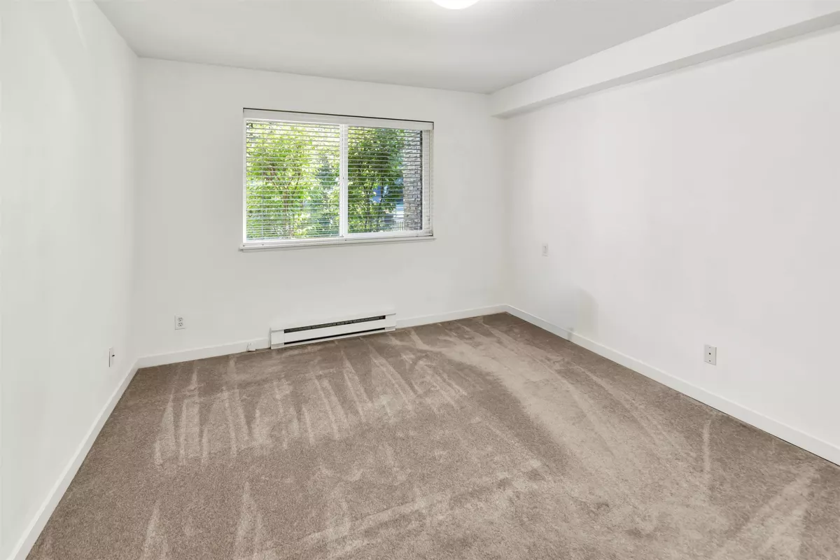 Bedroom 4 Photo of 108 2038 Sandalwood Crescent, Abbotsford, BC