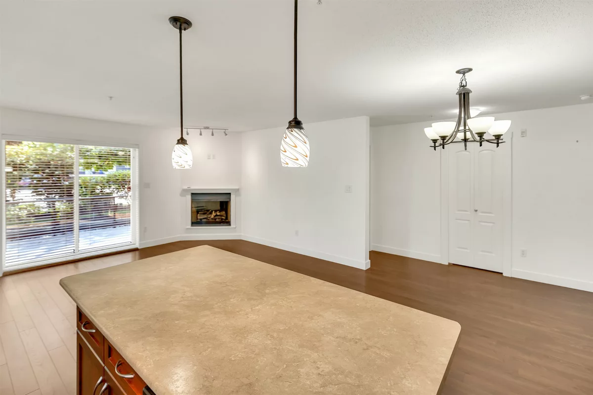Walk-In Closet Photo of 108 2038 Sandalwood Crescent, Abbotsford, BC