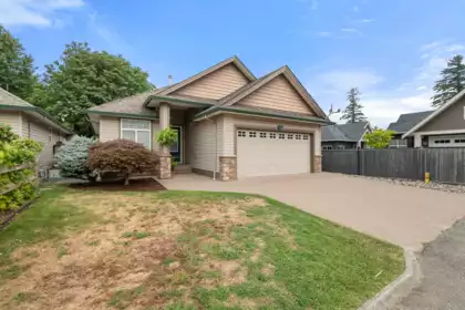 10 5550 Carter Road, Chilliwack, BC, Chilliwack — Single Family Residence for sale