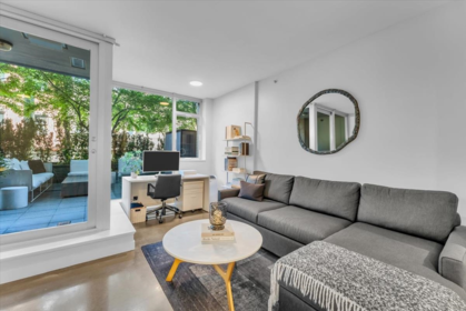 210 221 Union Street, Vancouver, BC, Vancouver — Apartment/Condo for sale