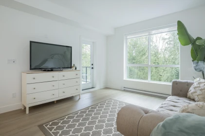 409 3480 146a Street, Surrey, BC, Surrey — Apartment/Condo for sale