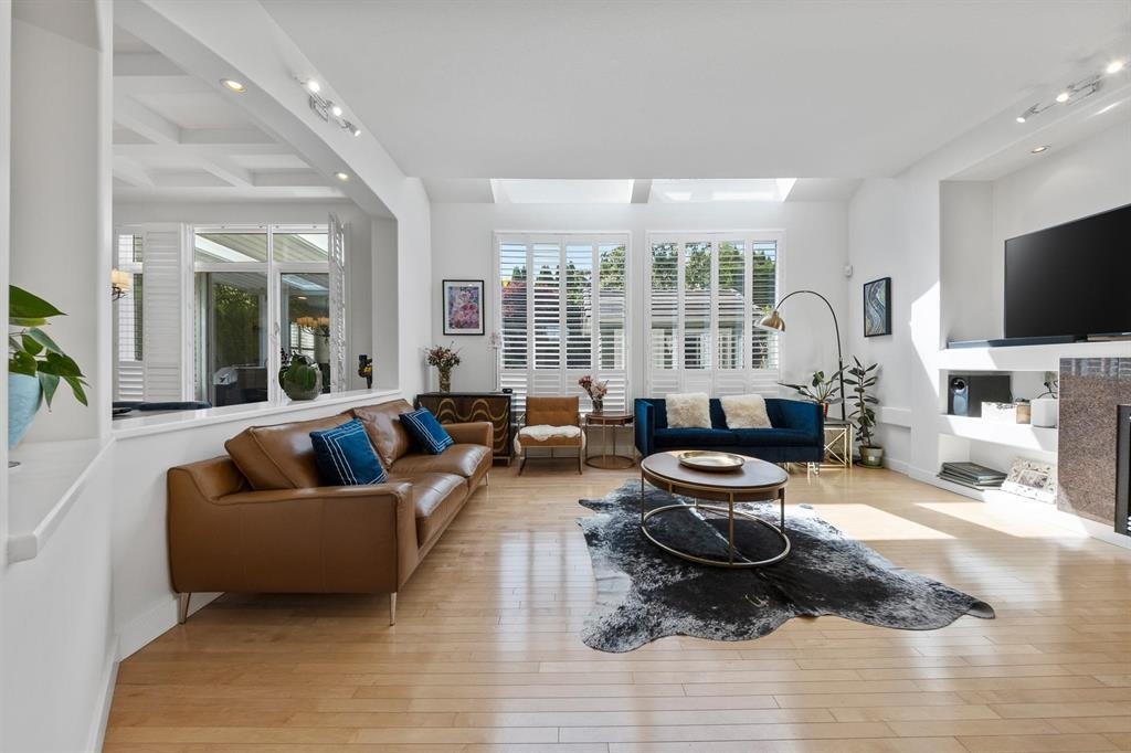 Family Room Photo of 3311 155b Street, Surrey, BC