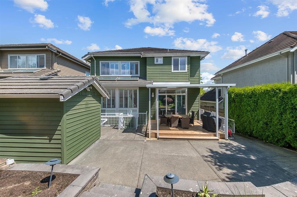 Mudroom Photo of 3311 155b Street, Surrey, BC