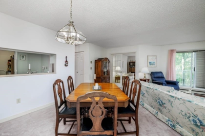 213 7453 Moffatt Road, Richmond, BC, Richmond — Apartment/Condo for sale