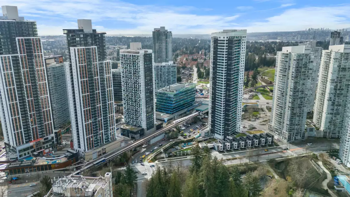 Living Room Photo of 13840 100 Avenue, Surrey, BC