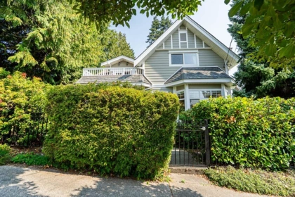 809 Fourteenth Street, New Westminster, BC, New Westminster — Single Family Residence for sale