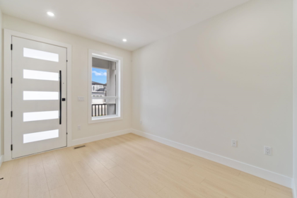 Family Room Photo of 32514 Higginbottom Court, Mission, BC