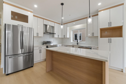 Kitchen Photo of 32514 Higginbottom Court, Mission, BC