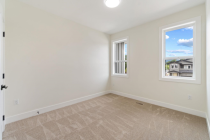 Laundry Room Photo of 32514 Higginbottom Court, Mission, BC