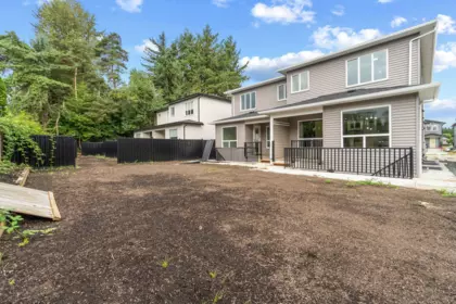 Playground / Recreational Area Near 32514 Higginbottom Court, Mission, BC