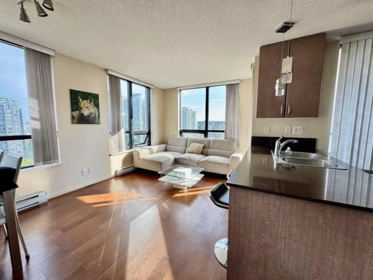 1404 909 Mainland Street, Vancouver, BC, Vancouver — Apartment/Condo for sale