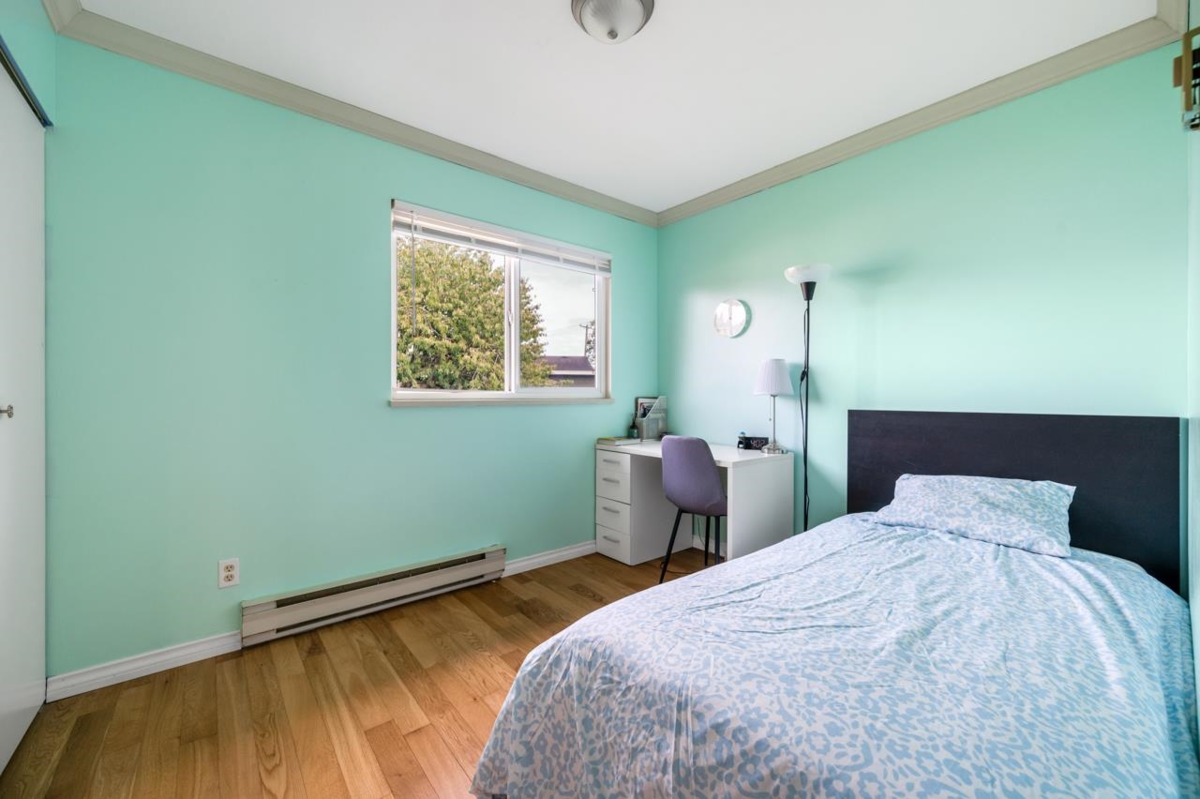 Bedroom 2 Photo of 11 10980 No. 2 Road, Richmond, BC