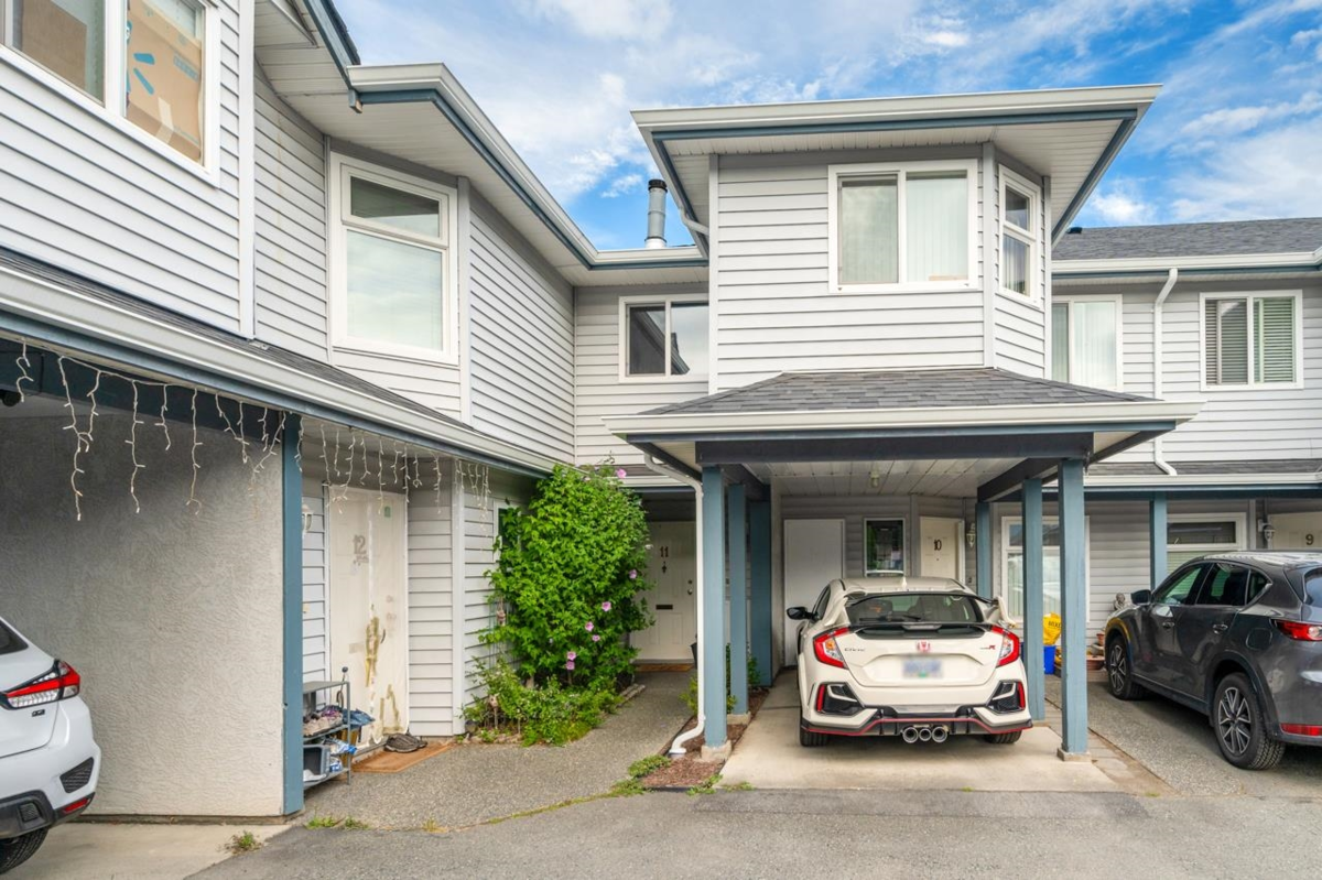 Laundry Room Photo of 11 10980 No. 2 Road, Richmond, BC