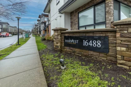 3 16488 64 Avenue, Surrey, BC, Surrey — Townhouse for sale