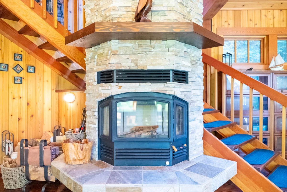 Garden / Landscaping Photo of 8807 Ainslie Point Road, Pender Island, BC