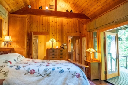 Mudroom Photo of 8807 Ainslie Point Road, Pender Island, BC