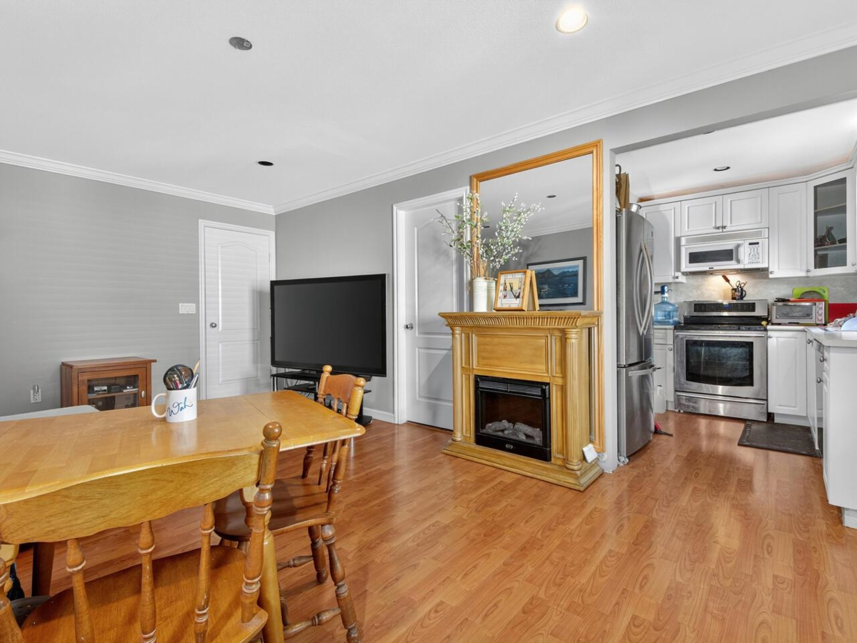 Garden / Landscaping Photo of 8011 163rd Street, Surrey, BC