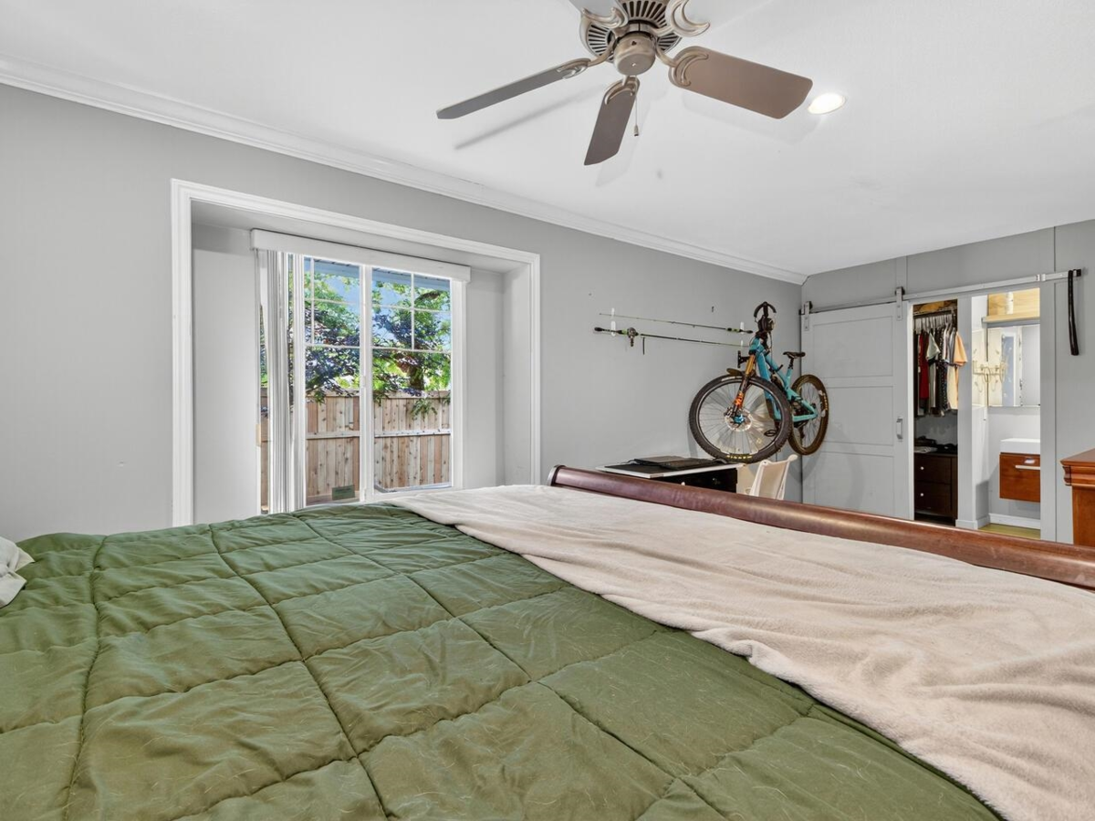 Staircase Photo of 8011 163rd Street, Surrey, BC