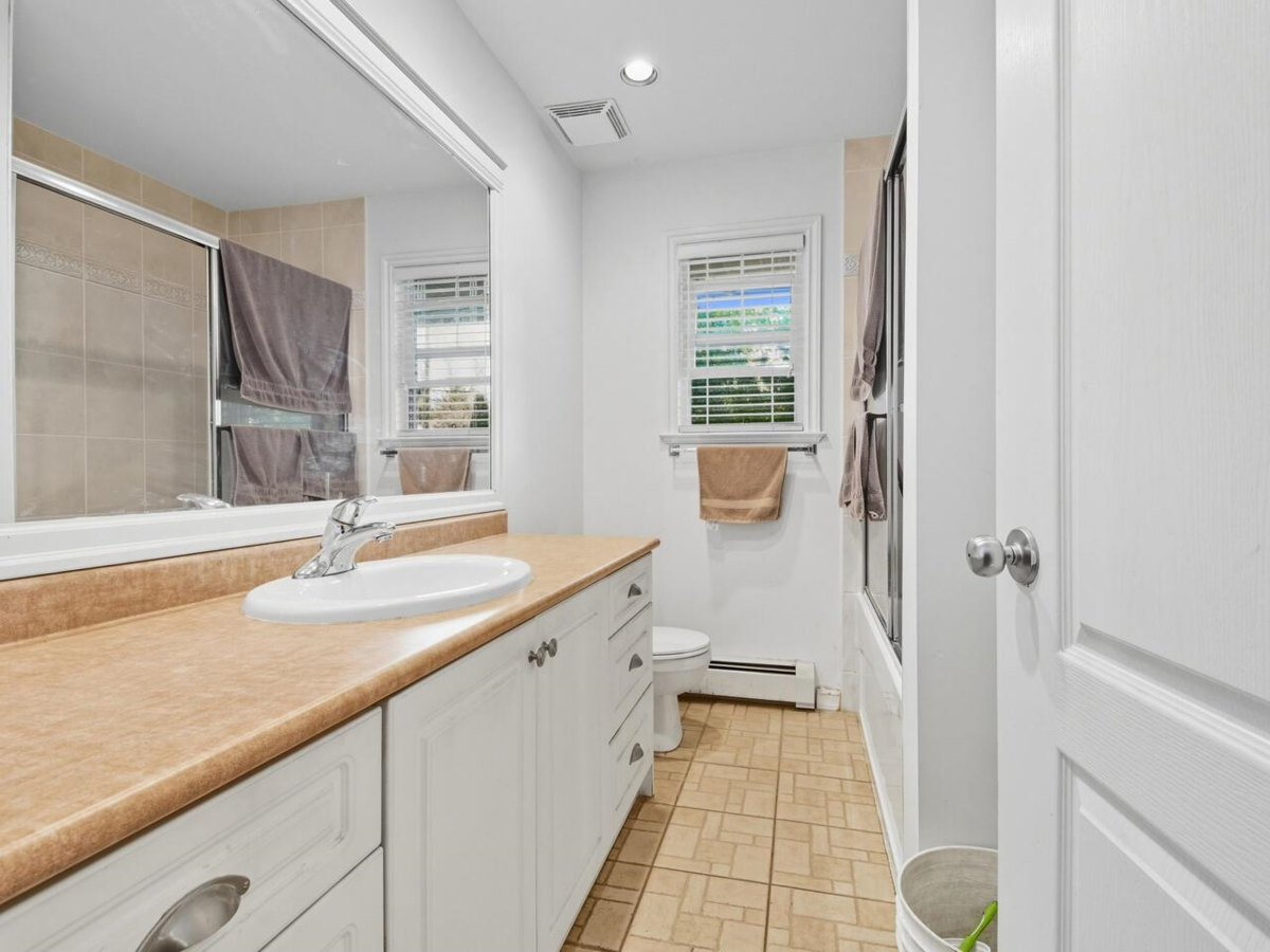 Swimming Pool Photo of 8011 163rd Street, Surrey, BC