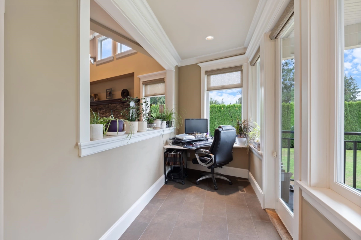 Hallway Photo of 618 Berry Street, Coquitlam, BC