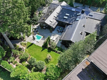 4645 Caulfeild Drive, West Vancouver, BC, West Vancouver — Single Family Residence for sale