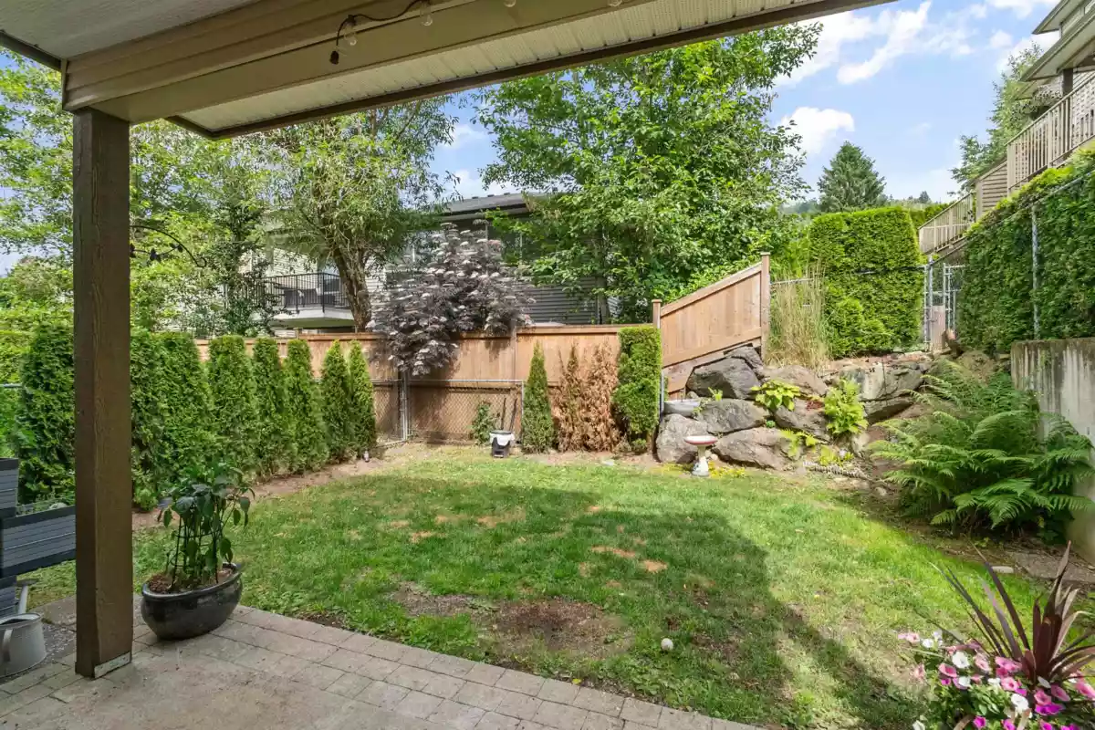 Outdoor Patio Photo of 25 46778 Hudson Road, Sardis, BC