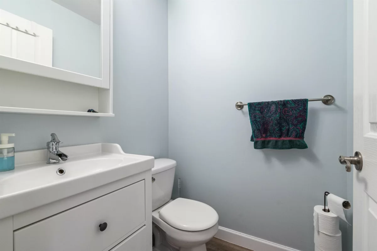 Powder Room Photo of 25 46778 Hudson Road, Sardis, BC