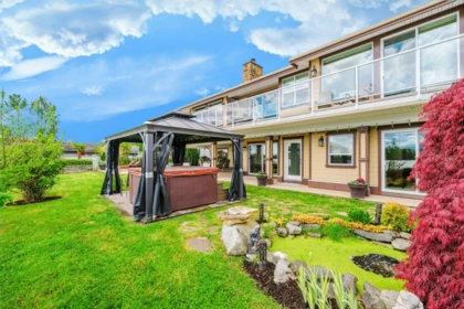 20282 Wharf Street, Maple Ridge, BC