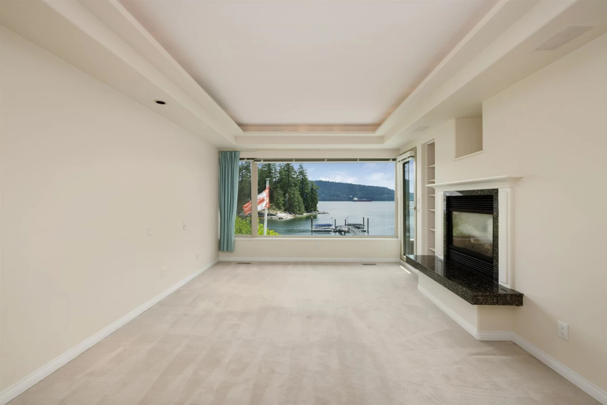 Front Yard Photo of 4625 Strathcona Road, North Vancouver, BC