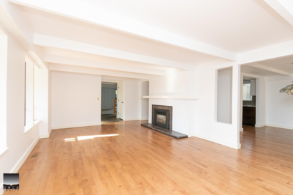4524 Marineview Crescent, North Vancouver, BC, North Vancouver — Single Family Residence for sale