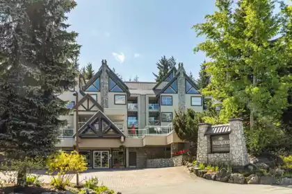 306 4749 Spearhead Drive, Whistler, BC, Whistler — Apartment/Condo for sale
