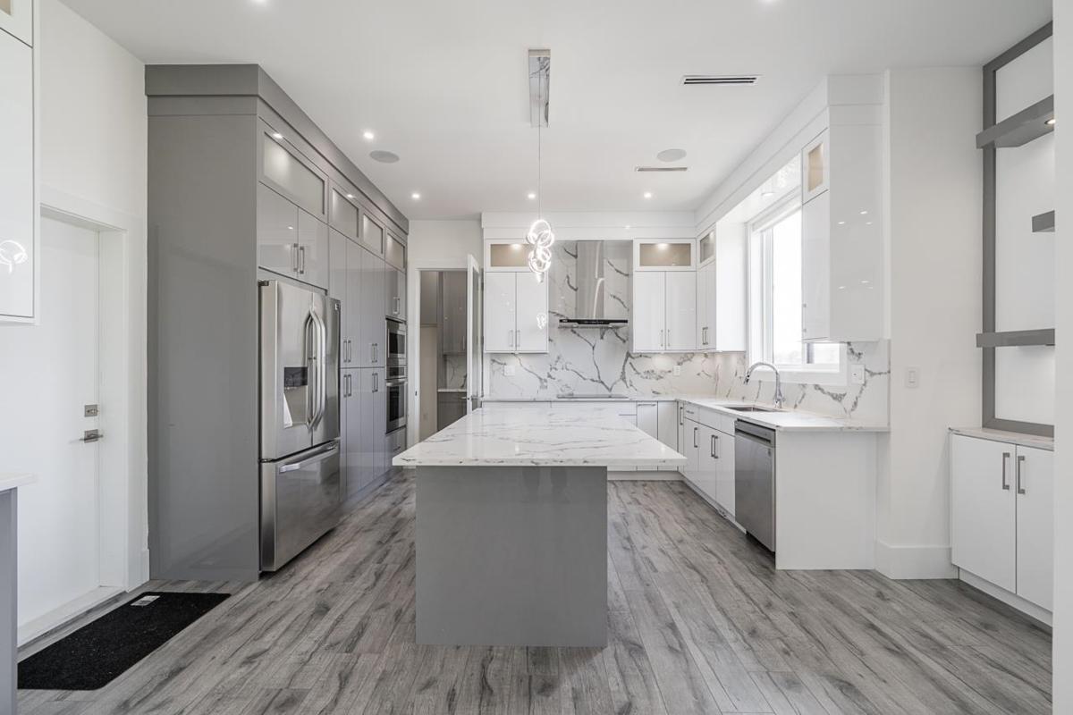 Breakfast Nook Photo of 15051 63a Avenue, Surrey, BC