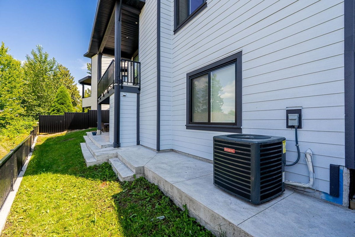 Garden / Landscaping Photo of 15051 63a Avenue, Surrey, BC