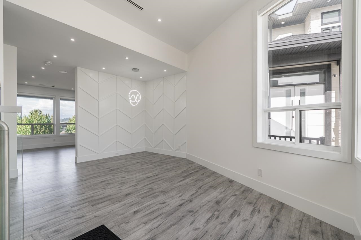 Living Room Photo of 15051 63a Avenue, Surrey, BC