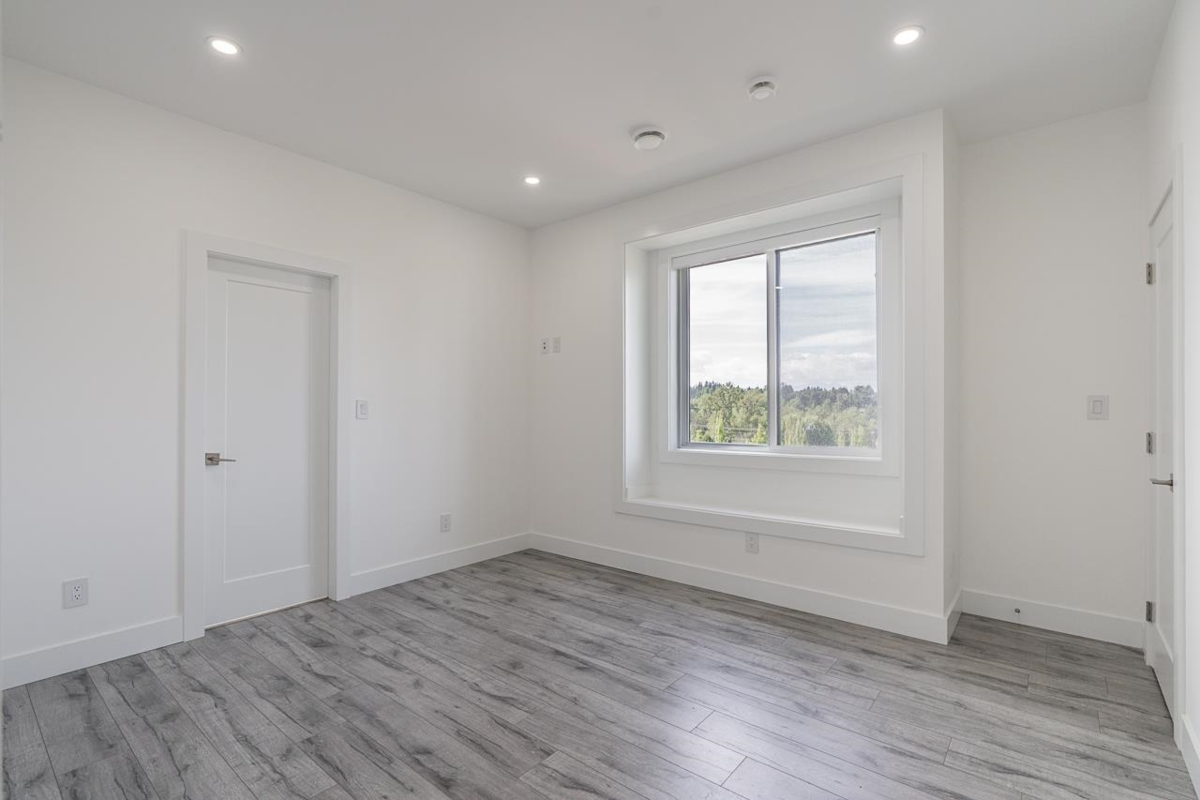 Powder Room Photo of 15051 63a Avenue, Surrey, BC