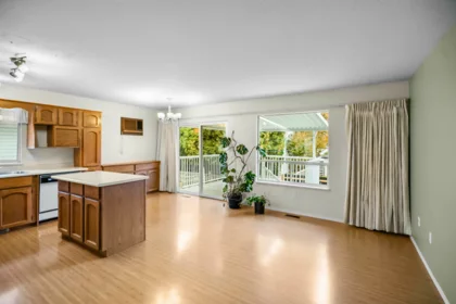 32711 Haida Drive, Abbotsford, BC, Abbotsford — Single Family Residence for sale