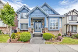 14833 71a Avenue, Surrey, BC
