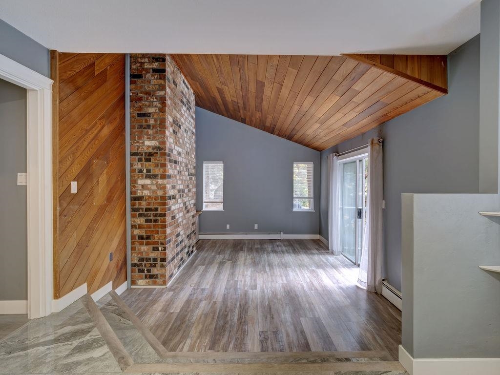 Bedroom 2 Photo of 7462 Redrooffs Road, Halfmoon Bay, BC