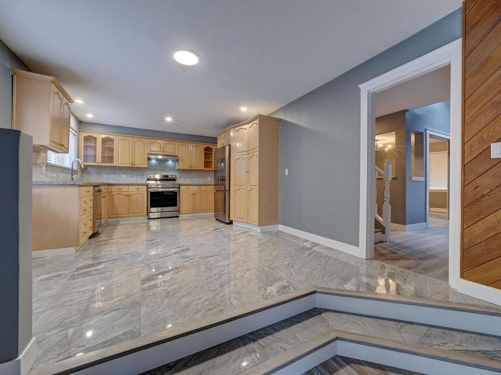 Bedroom 3 Photo of 7462 Redrooffs Road, Halfmoon Bay, BC