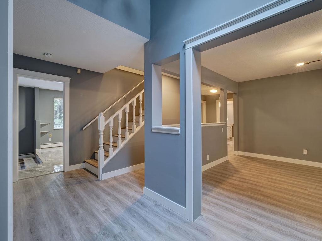 Kitchen Island Photo of 7462 Redrooffs Road, Halfmoon Bay, BC