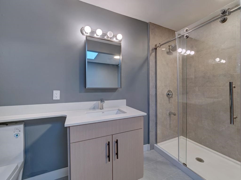 Mudroom Photo of 7462 Redrooffs Road, Halfmoon Bay, BC