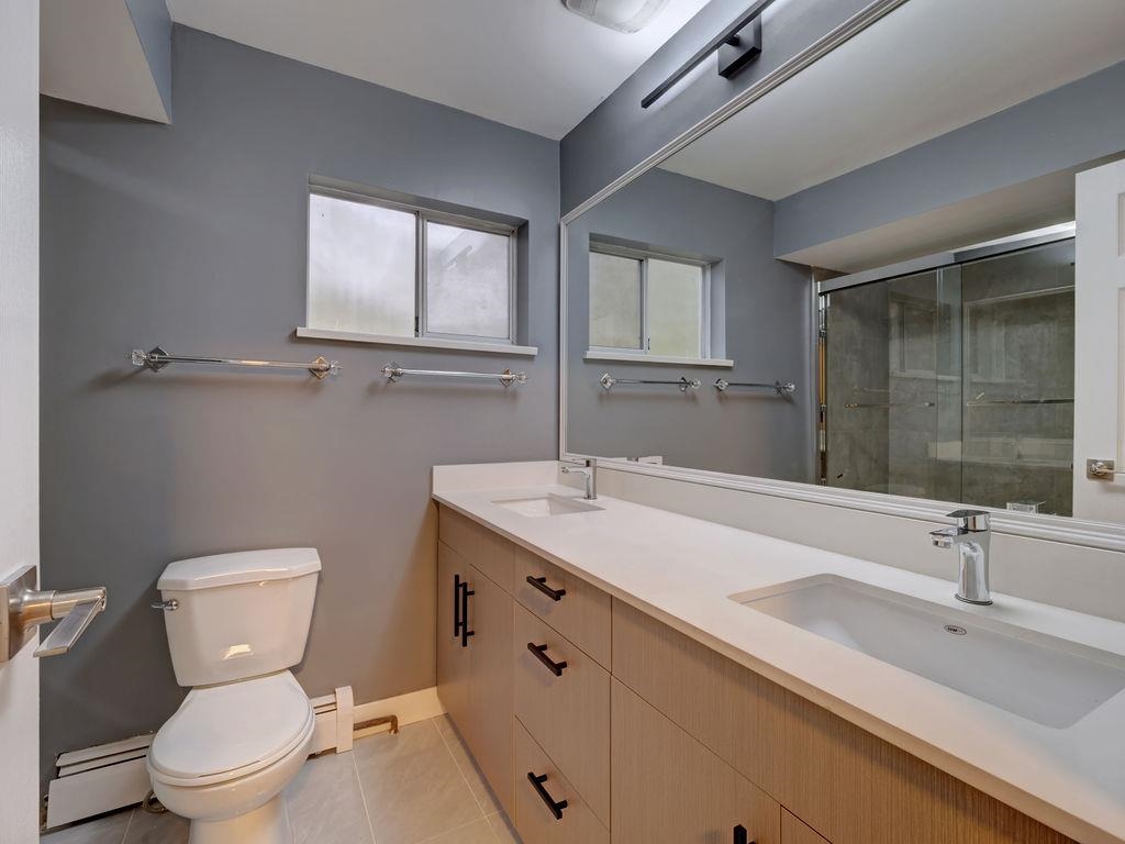 Staircase Photo of 7462 Redrooffs Road, Halfmoon Bay, BC