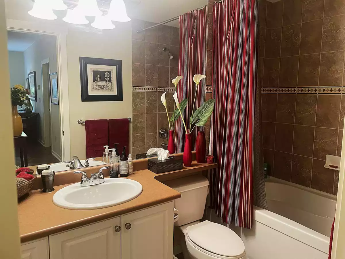 Loft / Bonus Room Photo of 101 15299 17a Avenue, Surrey, BC