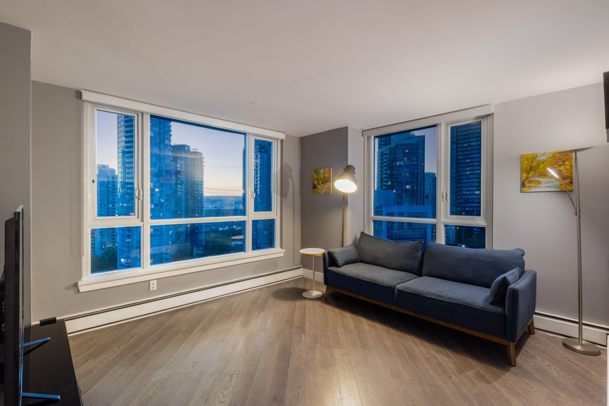 Living Room Photo of 2101 388 Drake Street, Vancouver, BC
