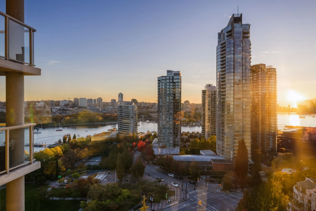 Outdoor Deck Photo of 2101 388 Drake Street, Vancouver, BC