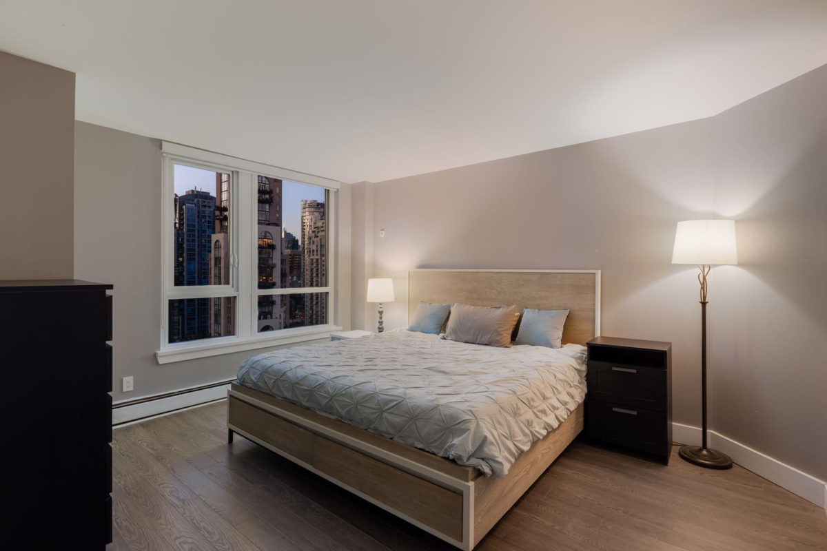 Primary Bedroom Photo of 2101 388 Drake Street, Vancouver, BC