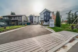 8 2360 Crescent Way, Abbotsford, BC