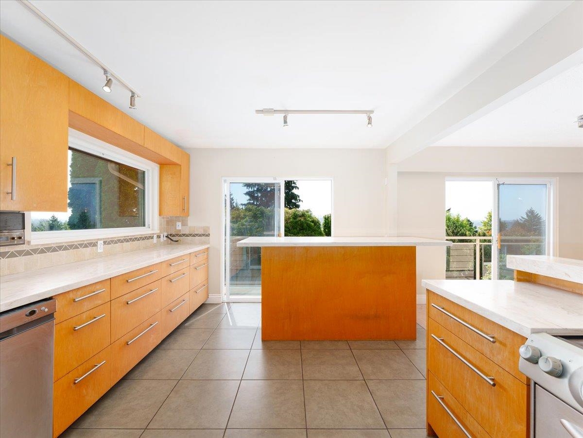 Family Room Photo of 1228 Adderley Street, North Vancouver, BC