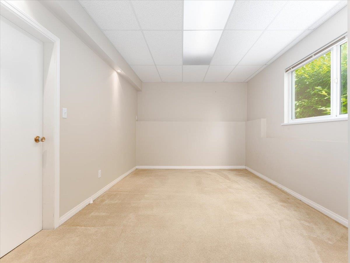 Mudroom Photo of 1228 Adderley Street, North Vancouver, BC