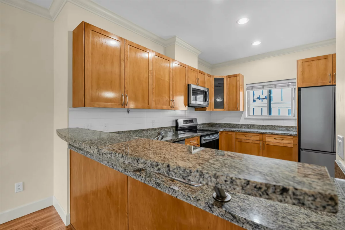 Dining Area Photo of 8 3139 Smith Avenue, Burnaby, BC